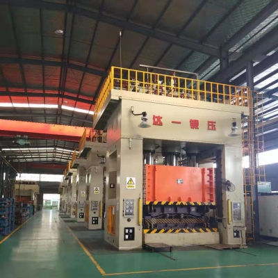 Panel forming hydraulic press