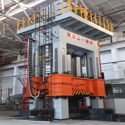 Forging press for ca